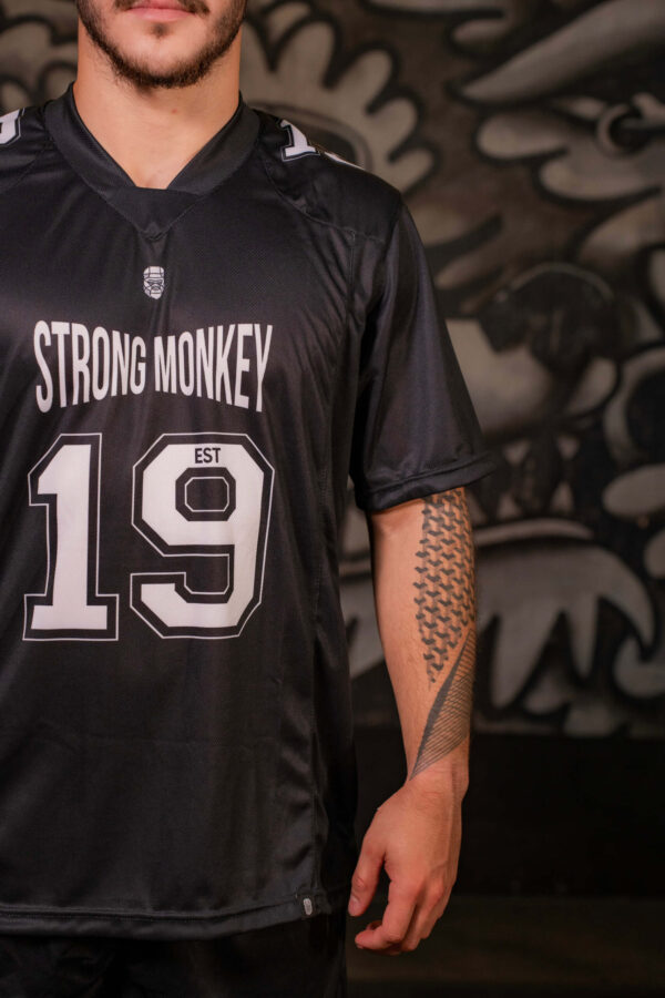 Camiseta Strong Monkey Game Day - NFL